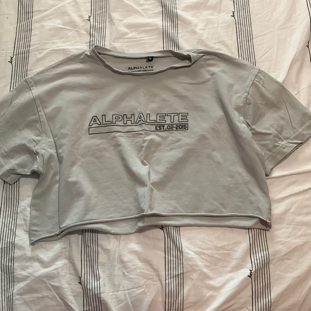 Alphalete crop top